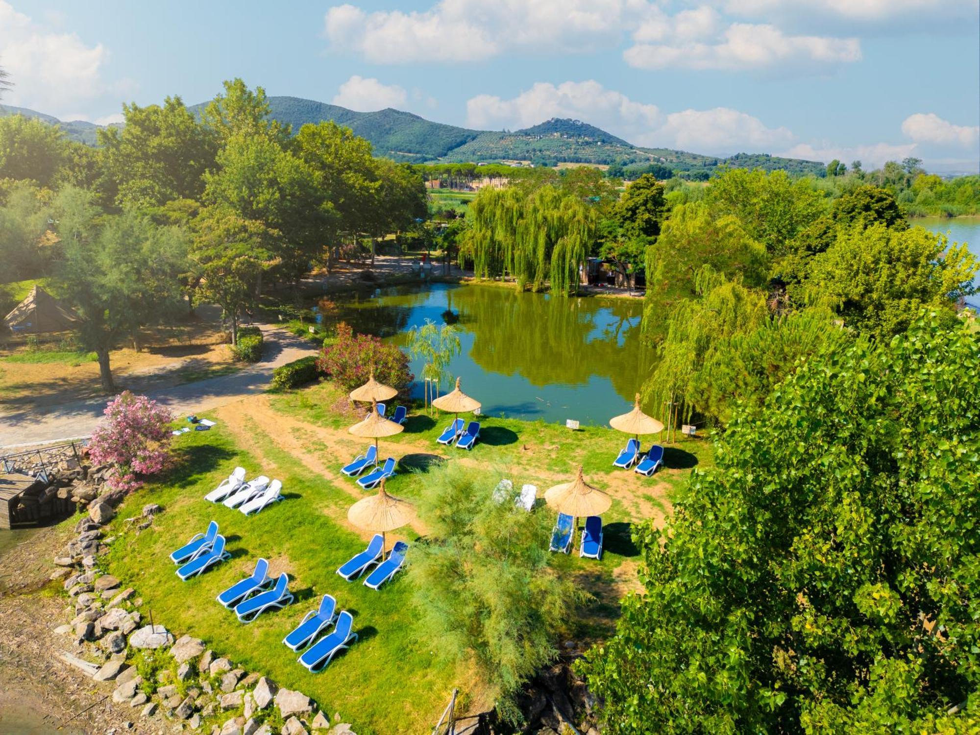 Trasimeno Glamping Resort Маджоне Экстерьер фото