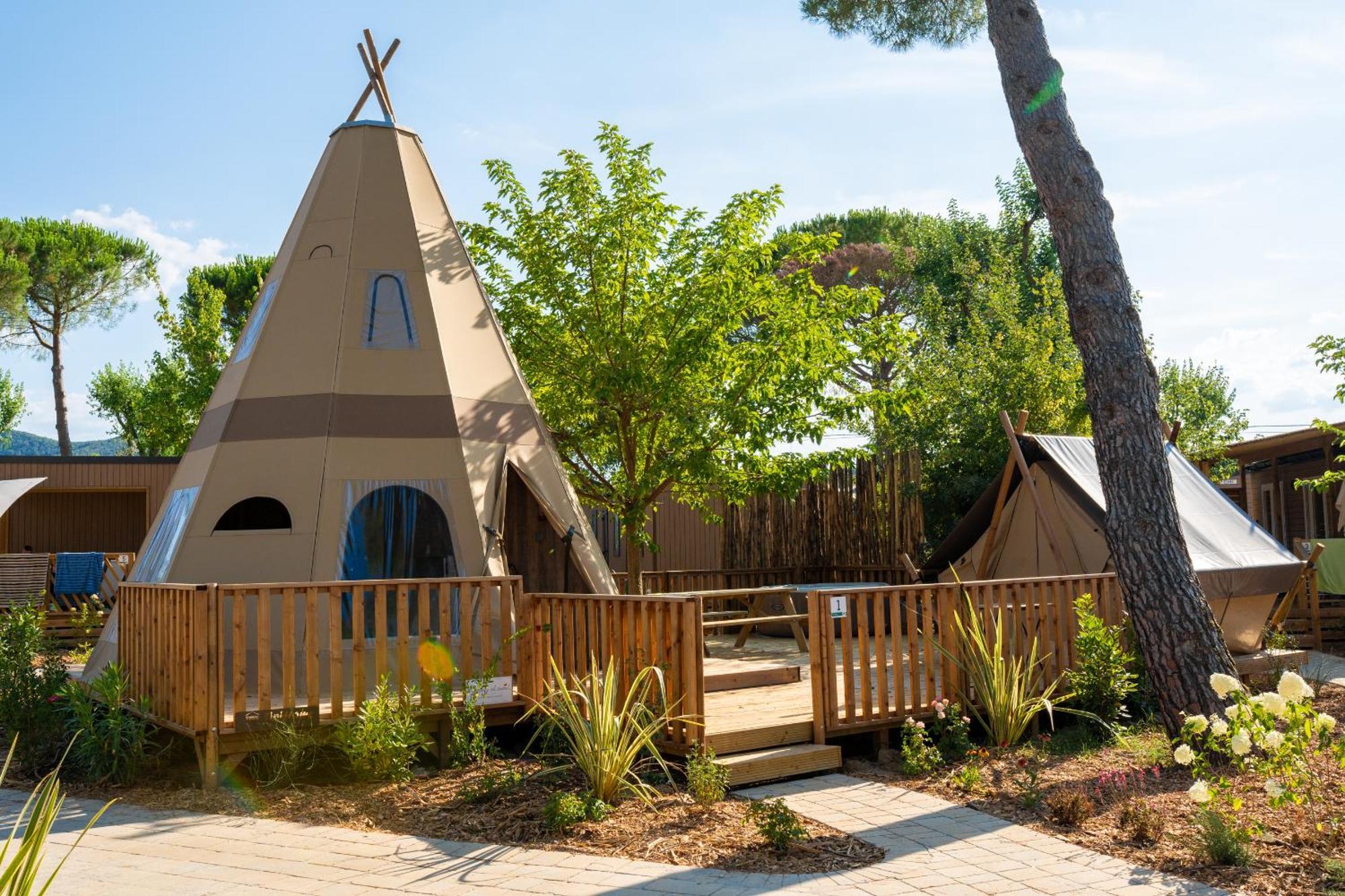 Trasimeno Glamping Resort Маджоне Экстерьер фото